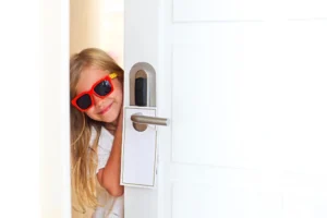 Want to offer family-friendly amenities at your hotel? Key questions for finding the right babysitting partner - plus why Jovie stands out.
