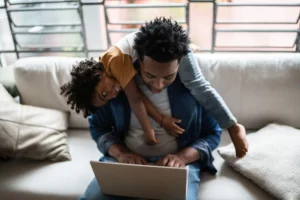 Childcare changes disrupt business. Jovie offers reliable employee back-up care to boost productivity, retention, and employee well-being.