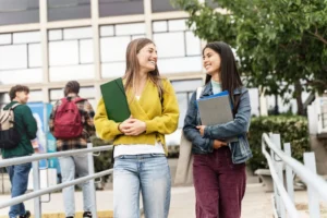 Juggling school & babysitting? Learn expert tips for students to balance work, studies, and life. Find flexible babysitting jobs with Jovie.